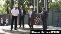 Kyrgyz officials take part in events to remember the bloodshed of 2010.