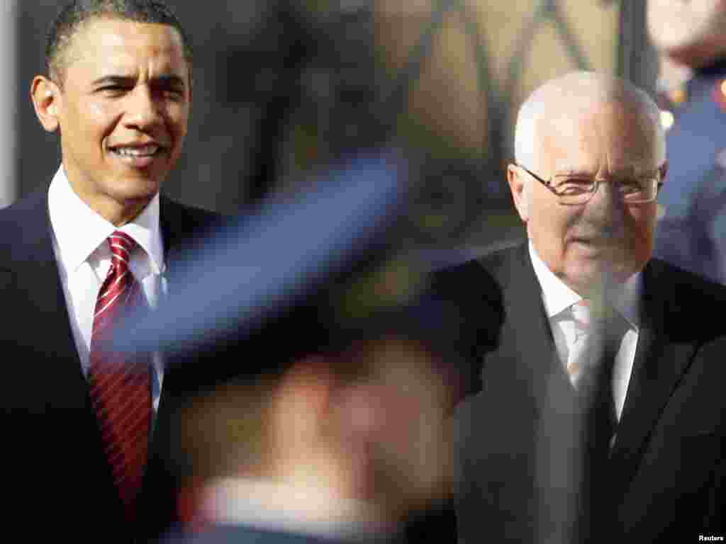 Чешкиот претседател Вацлав Клаус и американскиот претседател Барак Обама
