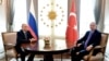 Vladimir Putin (solda) və Recep Tayyip Erdogan Ankarada görüşür, 16 sentyabr, 2019-cu il