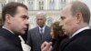 Dmitrz Medvedev i Vladimir Putin