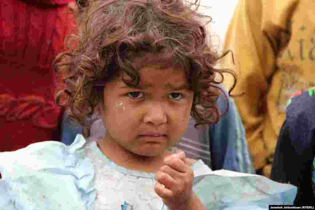 The Luli people have many different names in Central Asia: Djugi, Mughat, Ghurbat, Multani, Dom gypsies, and others.