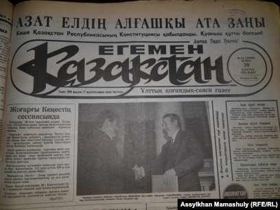 Үлкен сиськи бар жетілген әйелдердің фотосуреттері