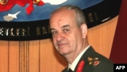Türkiyənin Quru Qoşunları komandanı general İlker Basburq