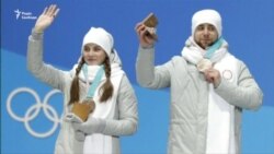 Спортсменів з Росії позбавили бронзової медалі в парному керлінгу (відео)