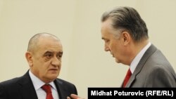 Novi predsjedavajući Savjeta ministara Vjekoslav Bevanda i kandidat za ministra spoljnih poslova Zlatko Lagumdžija, januar 2011.