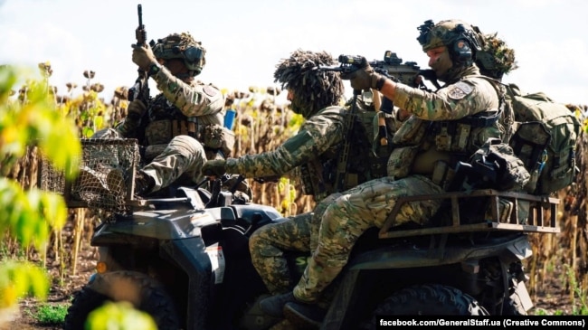 Під час вишколу бійців Десантно-штурмового батальйону 82 ОДШБр ЗСУ, 2025 рік