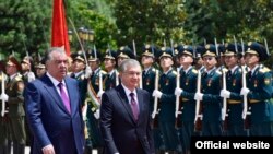 Президентлар - Эмомали Раҳмон ва Шавкат Мирзиёев- Душанбе, 11 июнь, 2021. 