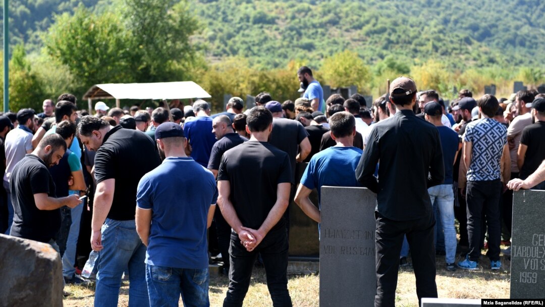 Убитый в результате покушения в Берлине Зелимхан Хангошвили был похоронен сегодня в селе Дуиси