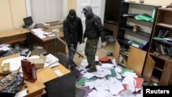 Ուկրաինա - Ցուցարարները Լվովի դատախազության շենքում, 19-ը փետրվարի, 2014թ․