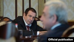 Armenia - Businessman Gagik Tsarukian attends a meeting between President Serzh Sarkisian and Armenian parliament leaders in Yerevan, 12Jan2018. 