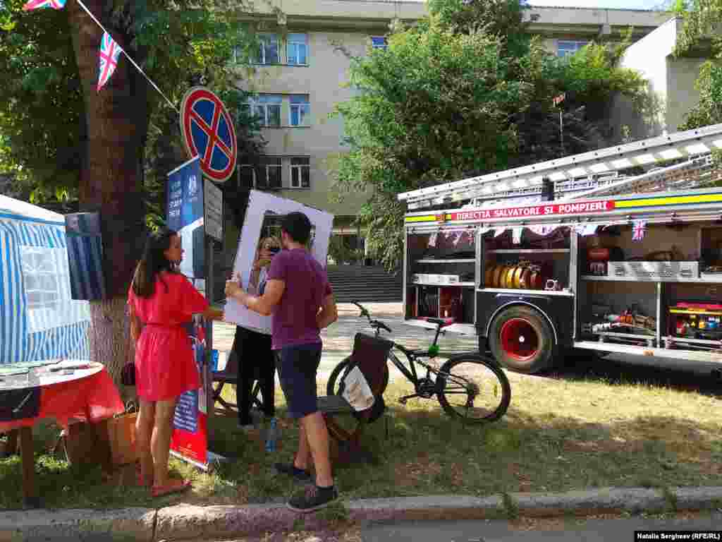 Moldova, British Fête in Chisinau