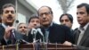 Pakistani Prime Minister Yousaf Raza Gilani (left) with PML-Q leaders Chaudhry Shujaat Hussain (center) and Chaudhry Pervez Elahi. They may see an advantage in keeping his government afloat.