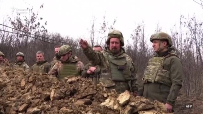 Россия Украина билан чегарадош ҳудудларга қўшин тўплай бошлади