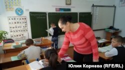 Людмила Ганенко ведет урок