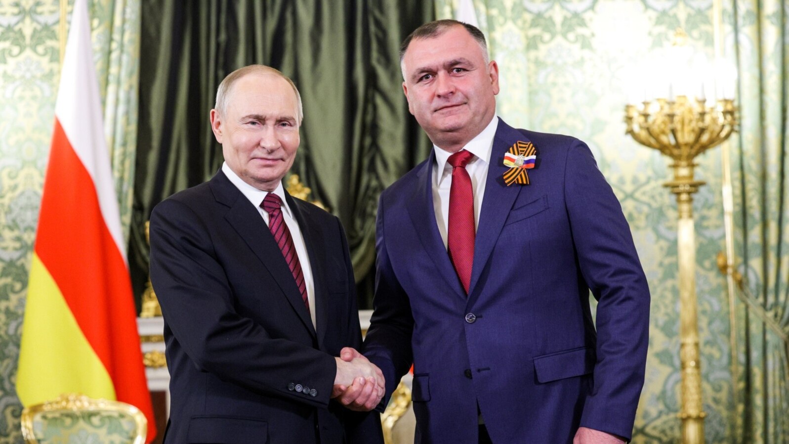 Владимир Путин и Алан Гаглоев, 10 мая