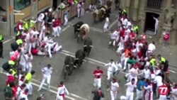 Шестой день фестиваля «Сан-Фермин» с забегами быков: 5 раненых (видео)