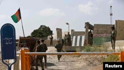 Военная академия Каргха в Кабуле, где произошел инцидент. Кабул, 5 августа 2014 года. 
