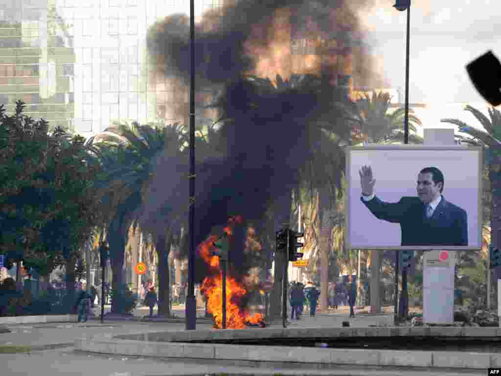 Neredi u Tunisu, 14. januara 2011