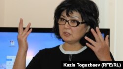 Жанна Зиманова – жена и защитник осуждённого на 13 лет Мухтара Зиманова, сына академика-правоведа Салыка Зиманова. Алматы, 23 января 2018 года. 