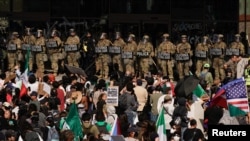 لاس انجلس کې د کډوالو مظاهرې