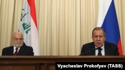 Ирачкиот министер за надворешни работи Ибрахим ал Џафари и рускиот министер за надворешни работи, Сергеј Лавров во Москва