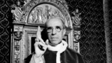 Papa Pius al XII-lea într-o imagine de arhivă de la Vatican, septembrie 1945