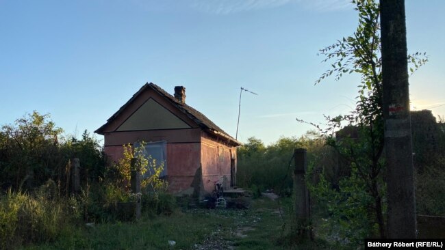 Lőrincz Zoltán a tanyagondnoki programról, a fantomlakosokról, fiktív lakcímekről kérdezett a jegyzőtől