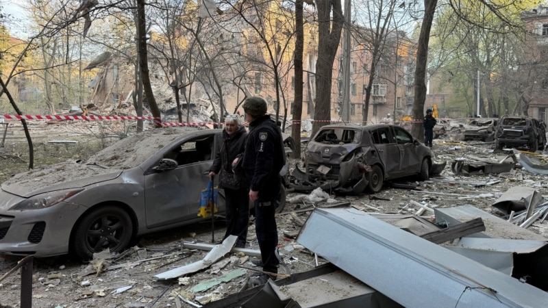 Війська РФ знову атакували Дніпро, кількість загиблих зросла до шести – ОВА