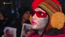 Հայաստանից հեռանալու՝ ԱԱԾ տված ժամկետը լրացել է. իրանցի կինը շարունակում է զանգեր ստանալ