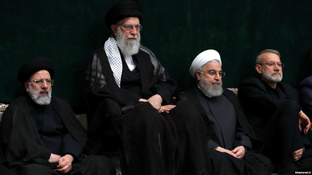 سران وقت قوا در کنار علی خامنه‌ای