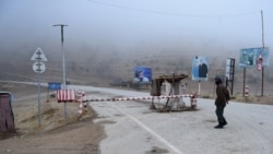 Owganystan: Çaknyşyklarda Meýmenä barýan tok kesildi