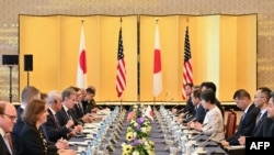 Takimi mes delegacionit amerikan dhe japonez në Tokio më 28 korrik 2024. 