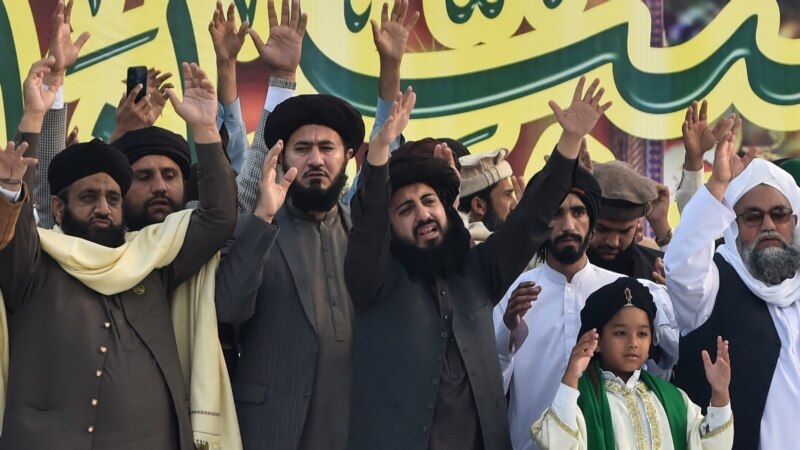 لاهور کې د اسلامپالو مظاهرې: پاکستان دې د تحریک لبیک ګوند مشر خوشې کړي