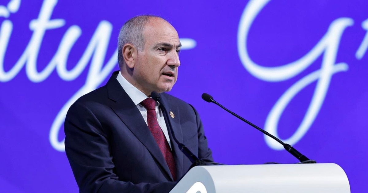 სომხეთის პრემიერ ფაშინიანის თვითმფრინავმა მოსკოვში დაშვება ვერ შეძლო