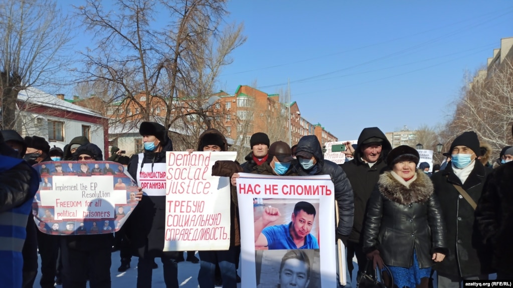 Митинг с требованием освободить политических заключенных. Уральск, 28 февраля 2021 года. 