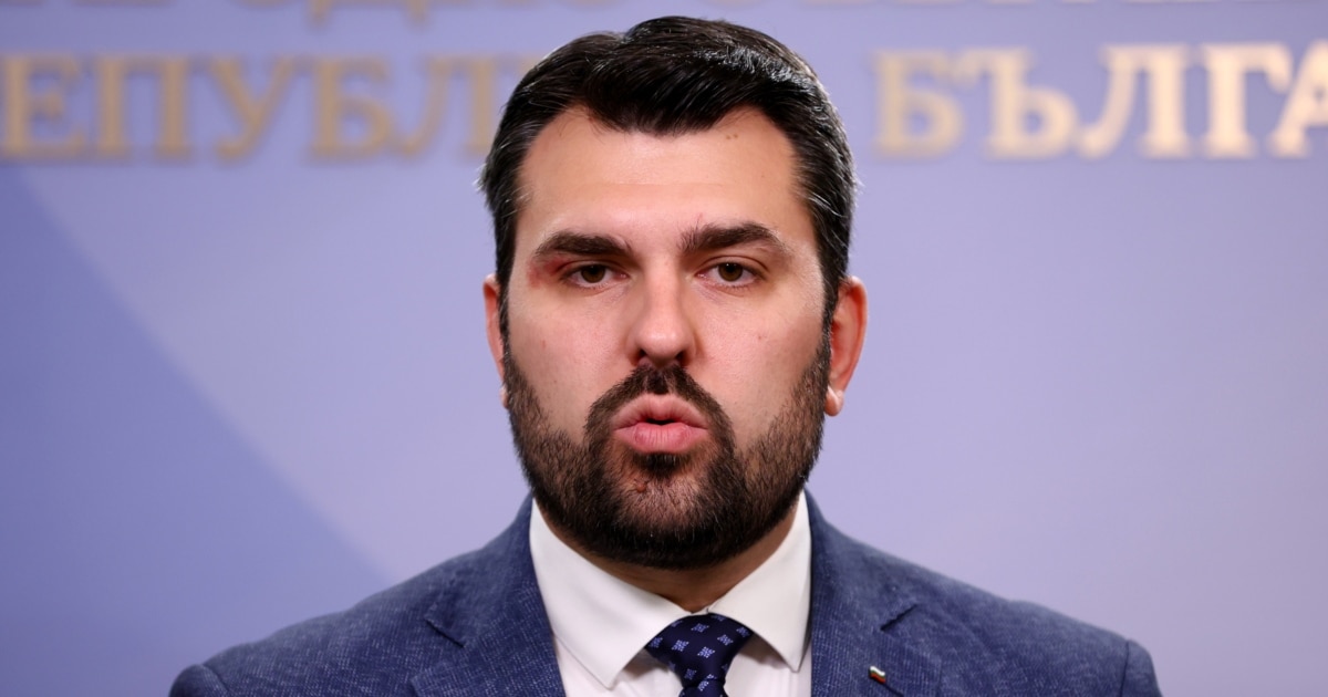 Добро утро!Най-важното е тук:Георг Георгиев и гласуването с телефонСоларният парк
