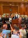 Deputetë të Partisë Demokratike të Kosovës (PDK) dhe Aleancës në sallën e Kuvendit të Kosovës, më 12 gusht 2026.
