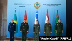Вазирони мудофиаи панҷ кишвари Осиёи Марказӣ дар шаҳри Самарқанди Узбекистон ҷамъ шуданд.