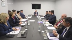 Լաչինի միջանցքը փակած «էկոակտիվիստը»՝ Երևանում Արմեն Գրիգորյանի հետ մեկ սեղանի շուրջ