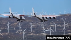 Stratolaunch Model 351 очкычы