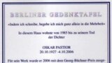 Placa memorială dedicată lui Oskar Pastior