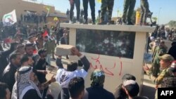 Під час нападу на посольство США в Багдаді, 31 грудня 2019 року
