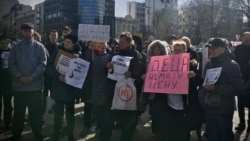 Protest roditelja nestalih beba