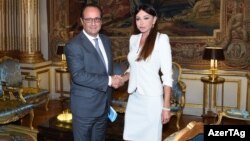 France -- Azerbaijan's First Lady Mehriban Aliyeva meets with president François Hollande - 03Sep2015