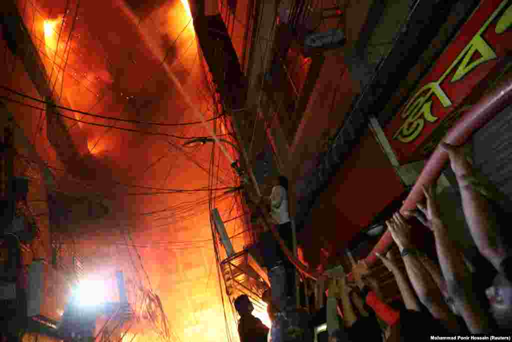 The scene of a fire that broke out at a chemical warehouse in Dhaka, Bangladesh. (Reuters/Mohammad Ponir Hossain)