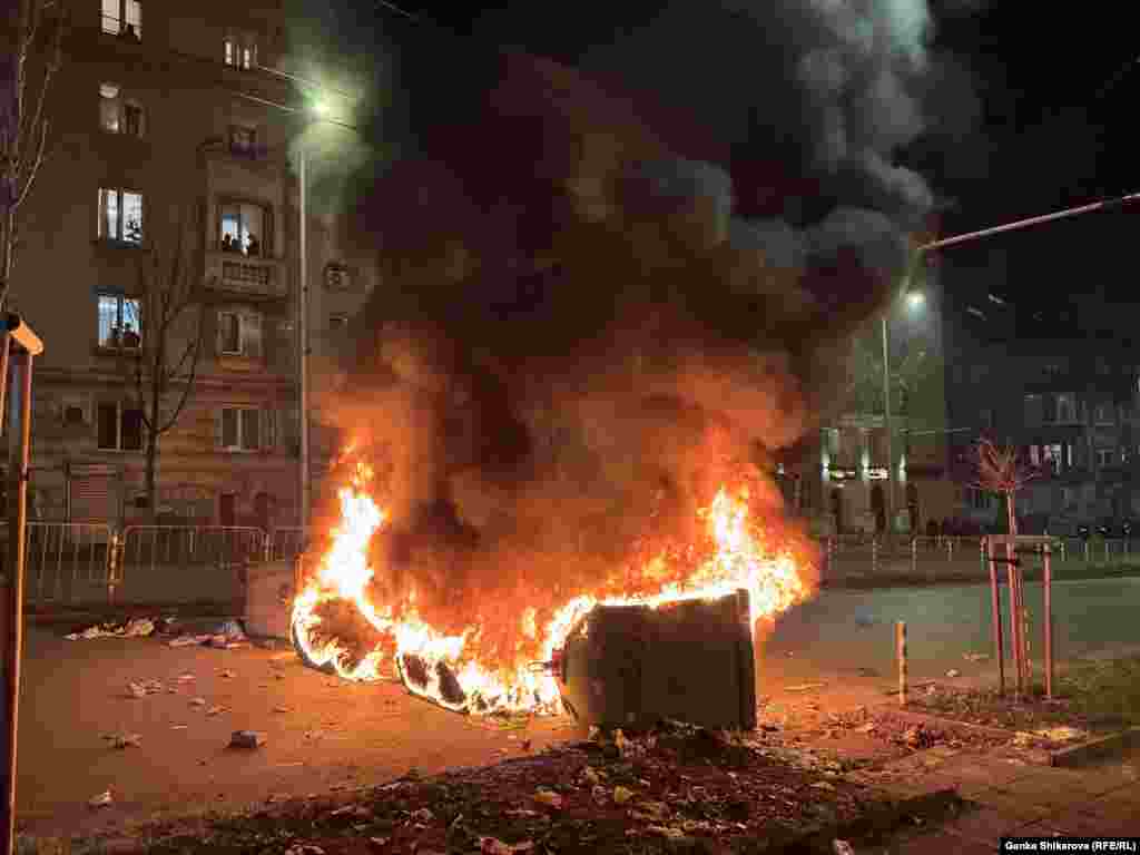 A fire burns in Sofia on December 1 amid the largest protests Bulgaria has seen since the 1990s over a proposed national budget and perceived corruption among the country's political elite.Photo by Genka Shikerova/RFE/RL's Bulgarian Service.
