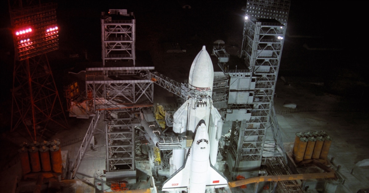 Бикини киген қыздар ххх Досым арбаған видео