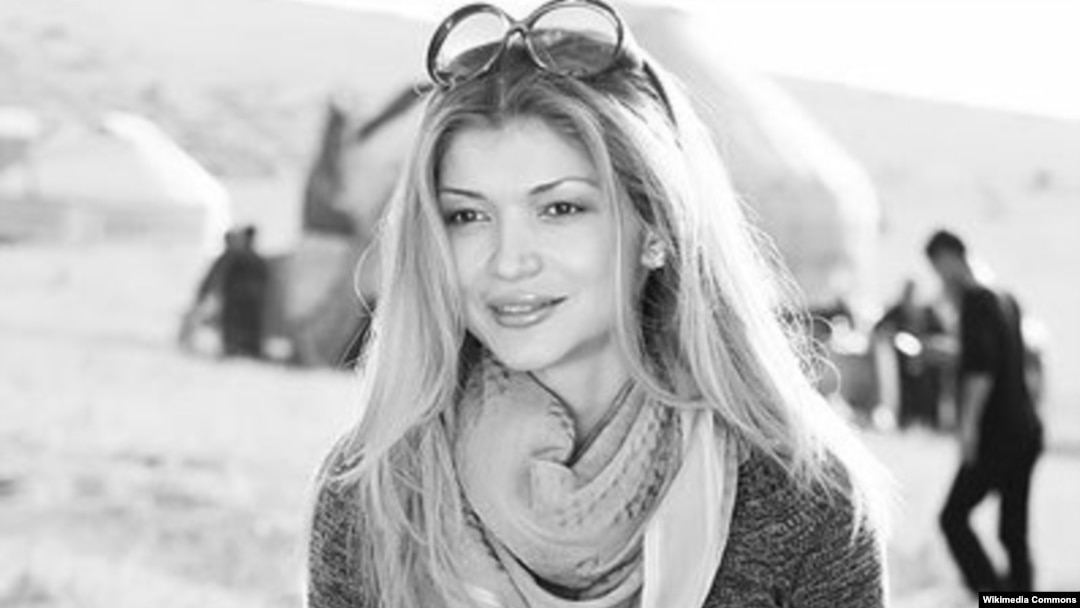 Ормандағы жасырын камера сексін онлайн көріңіз