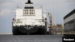 İyunda «Clean Ocean» tankeri ABŞ-dan Polşaya ilk maye qaz gətirib