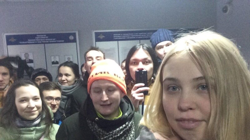 В Чебоксарах задержана журналист Дарья Комарова